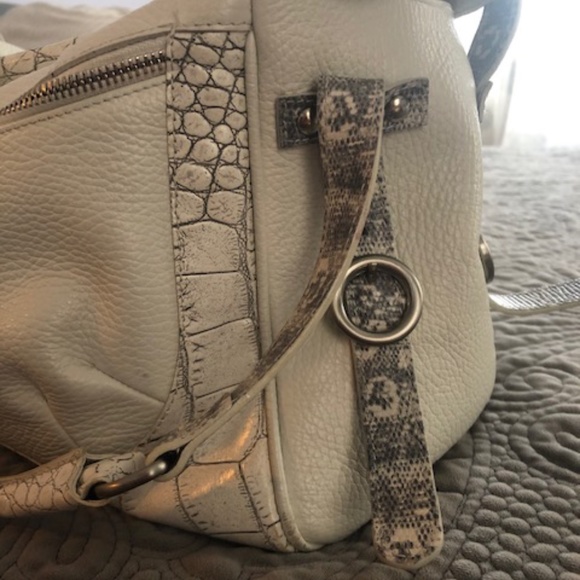 Furla White Shoulder Bag with Snakeskin Straps - Picture 5 of 14